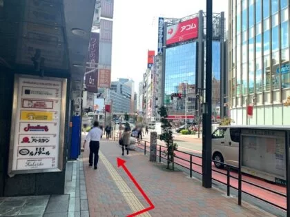 アリシアクリニック 新宿西口院の行き方（都営大江戸線 新宿西口駅から）1